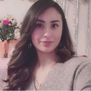 Meet your Posher, Maria